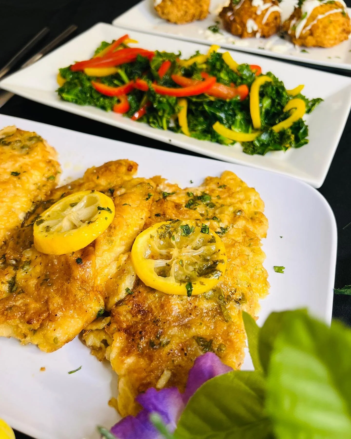 What a wonderful dish idea, butter, garlic, lemon CHICKEN FRANCAISE. Italian inspired, very easy to make. Give you the restaurant vibe. You can make it for special occasions for your significant other. Hot date inspired 🔥🔥🔥🔥🔥. Comment below if y