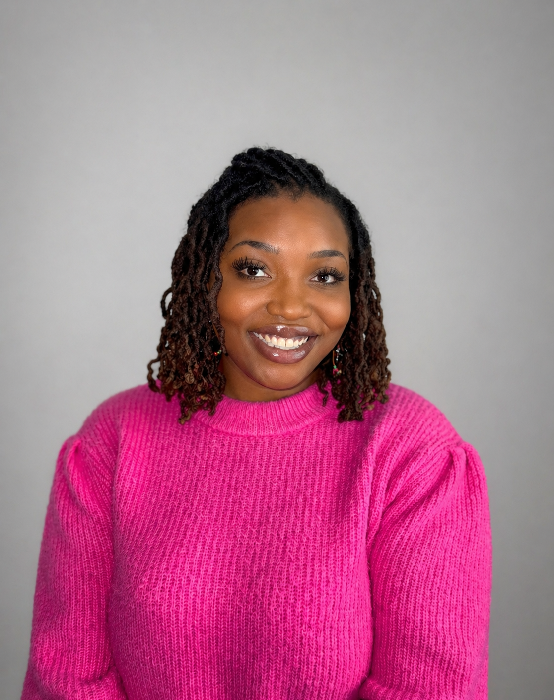 Briana Booker, Licensed Social Worker, providing online therapy for anxiety, burnout, and relationship concerns in Chicago and throughout Illinois