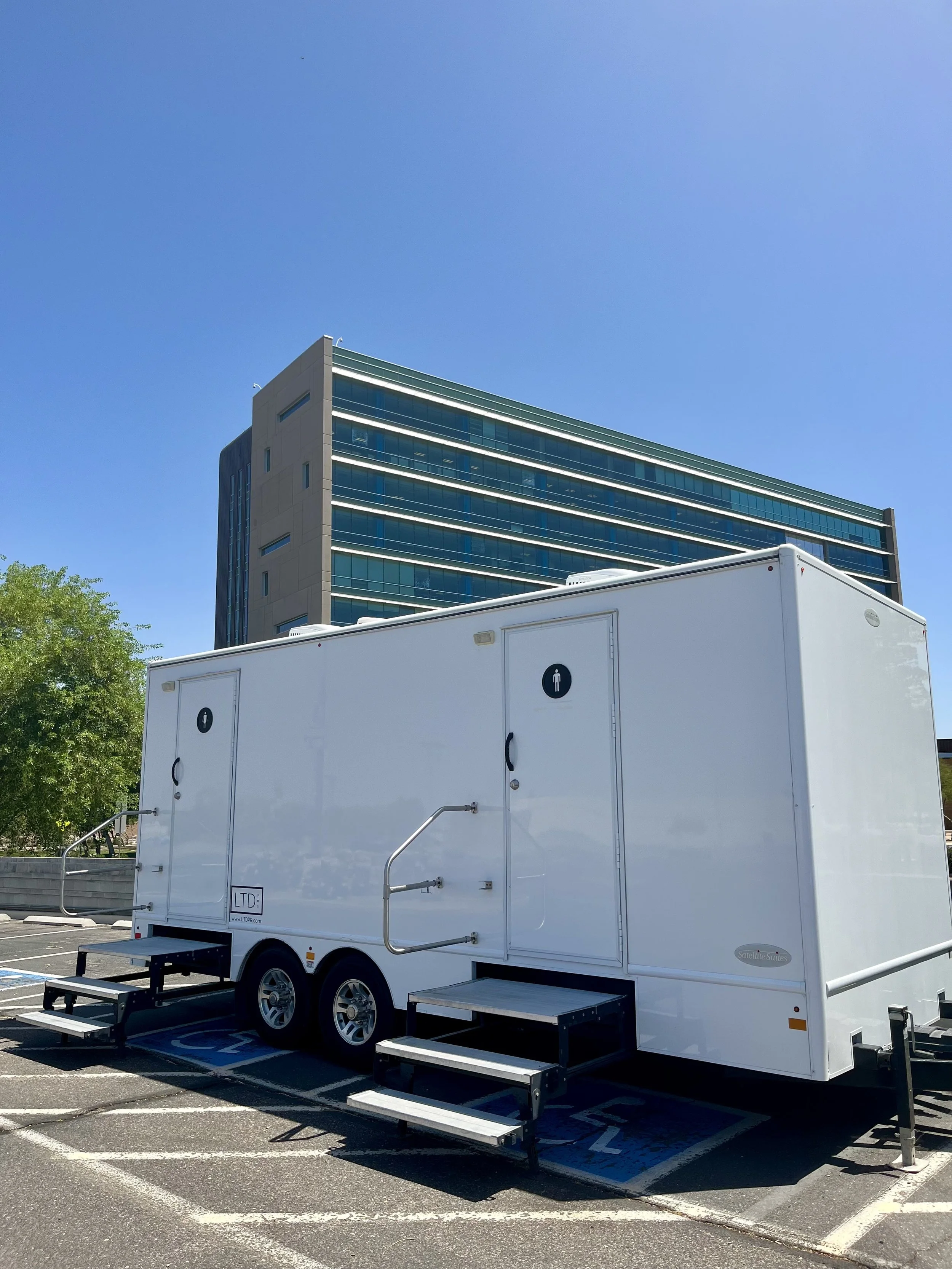 Luxury Restroom Trailer Phoenix