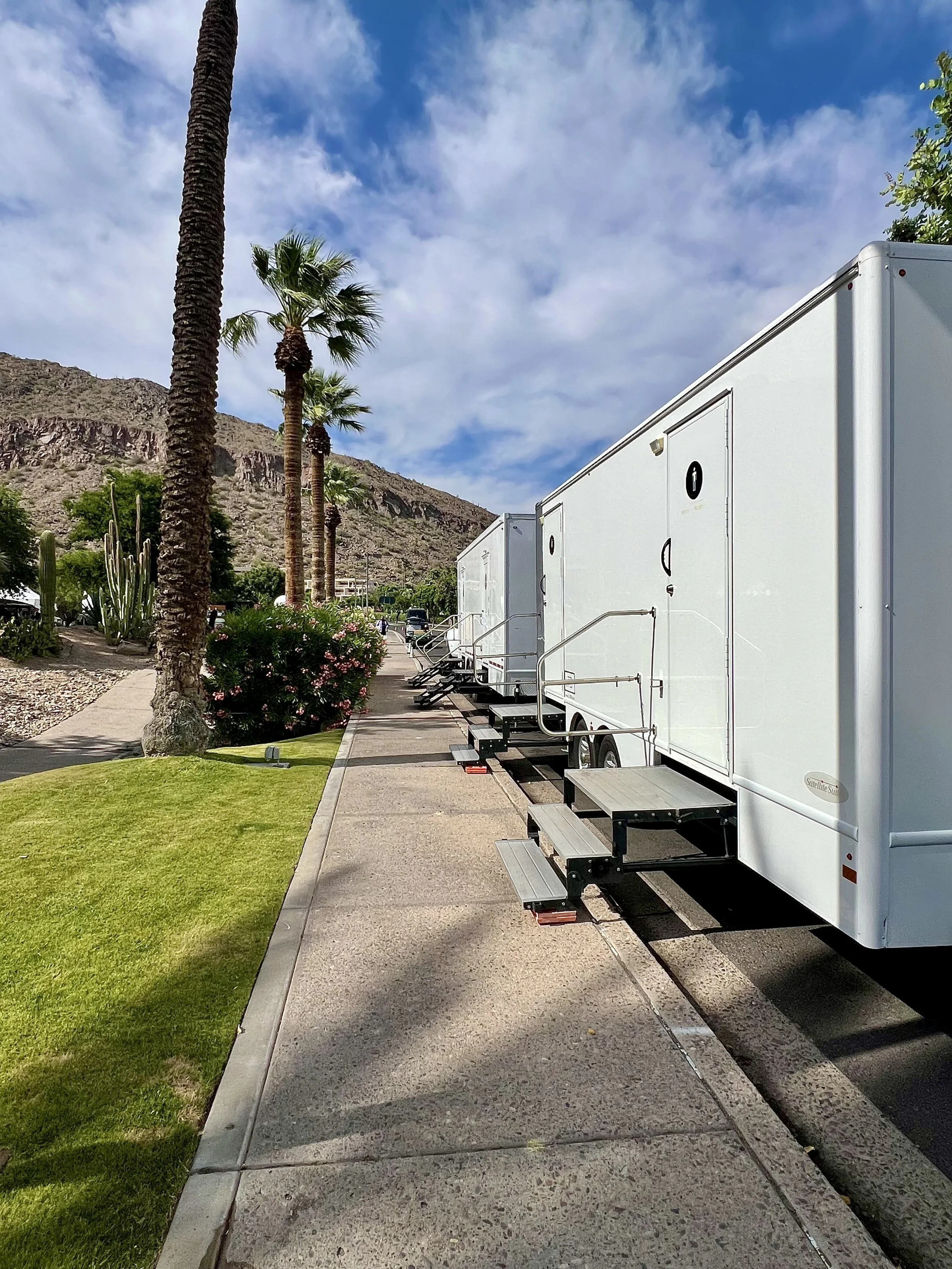 Luxury Restroom Trailer Phoenix