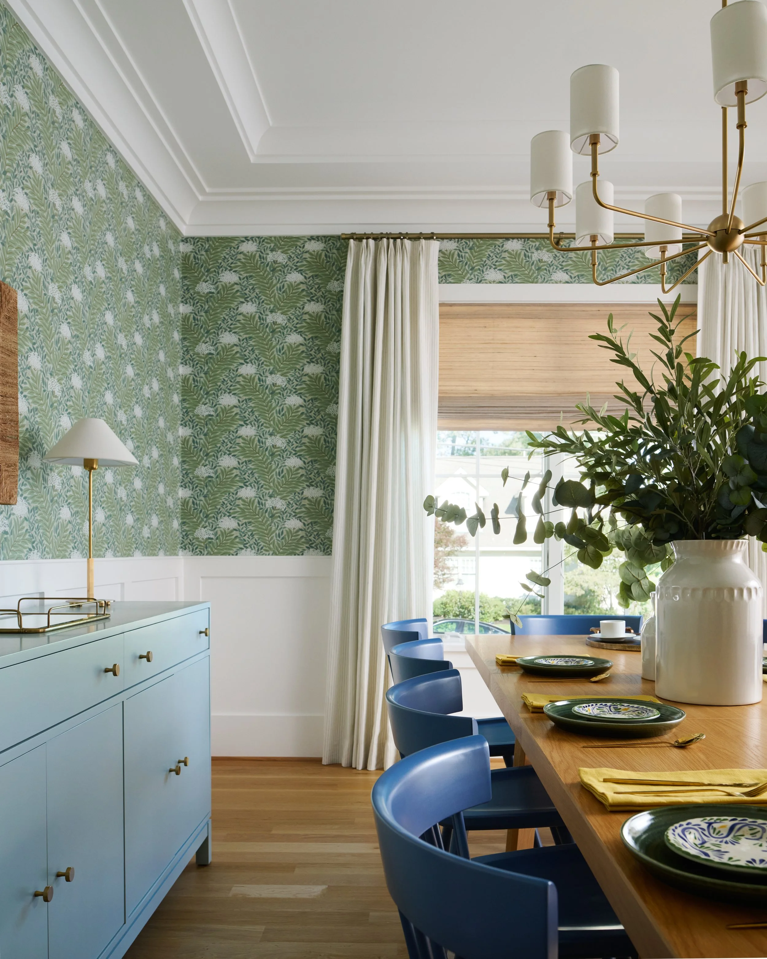 Divine Dining Room