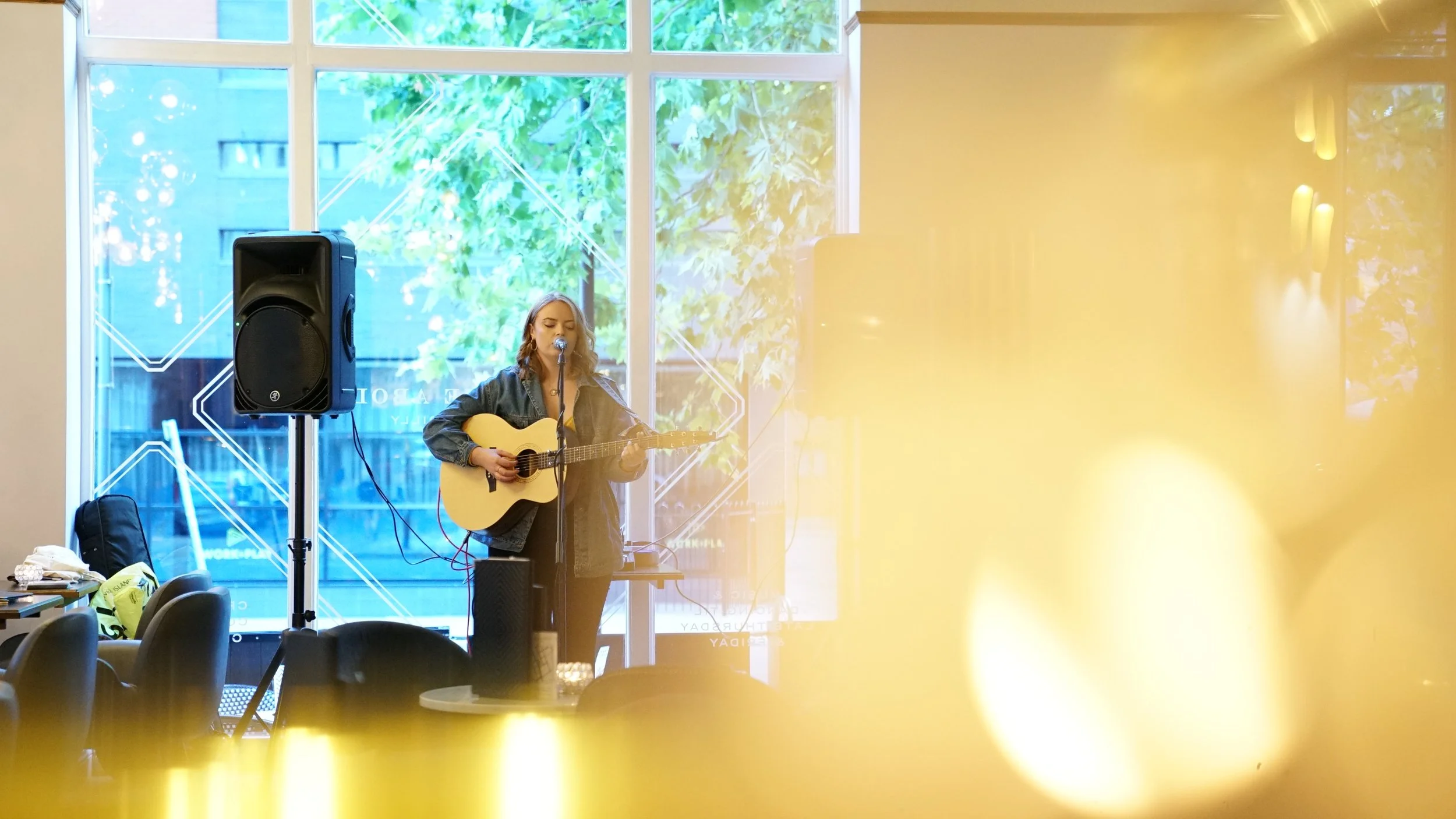 Lyza - Manchester - Sony a7s ii 35mm