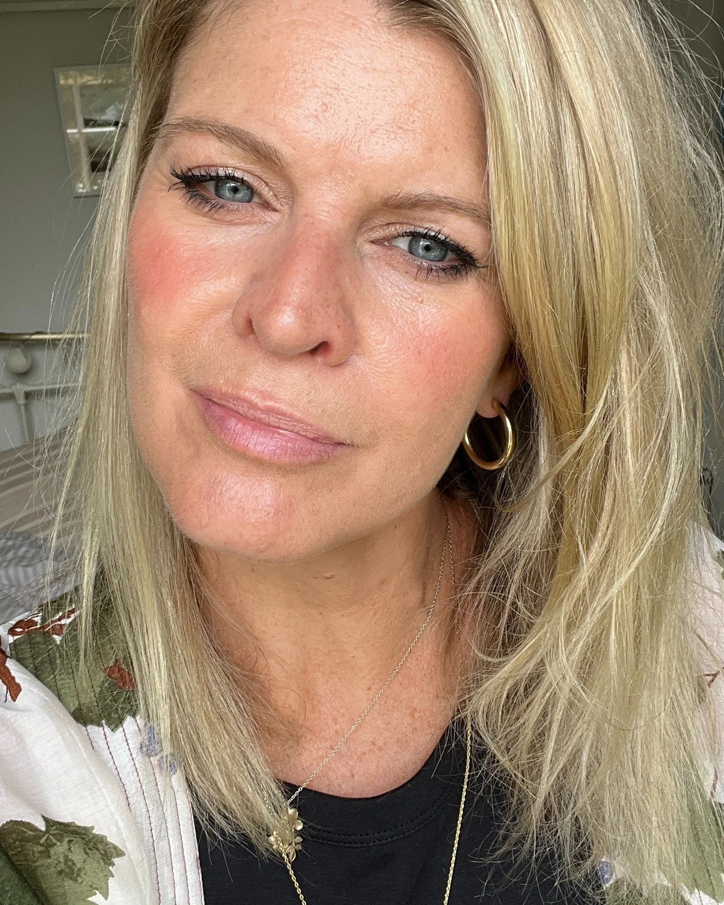 Ever get the sneaking feeling you're working with coaching clients you&rsquo;ve outgrown? 😳

It&rsquo;s subtle at first.

😕 Your content doesn&rsquo;t land like it used to.

😕 Client calls that once energised you, start to drain you.

😕 The offer