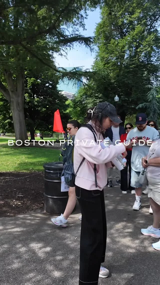🎥 Book a tour with us and experience Boston through expert storytelling and unforgettable sights! 🏙️✨
We offer walking and private tours of Boston and New England, with daily Harvard tours in Spanish and now our Boston Architectural Highlights tou