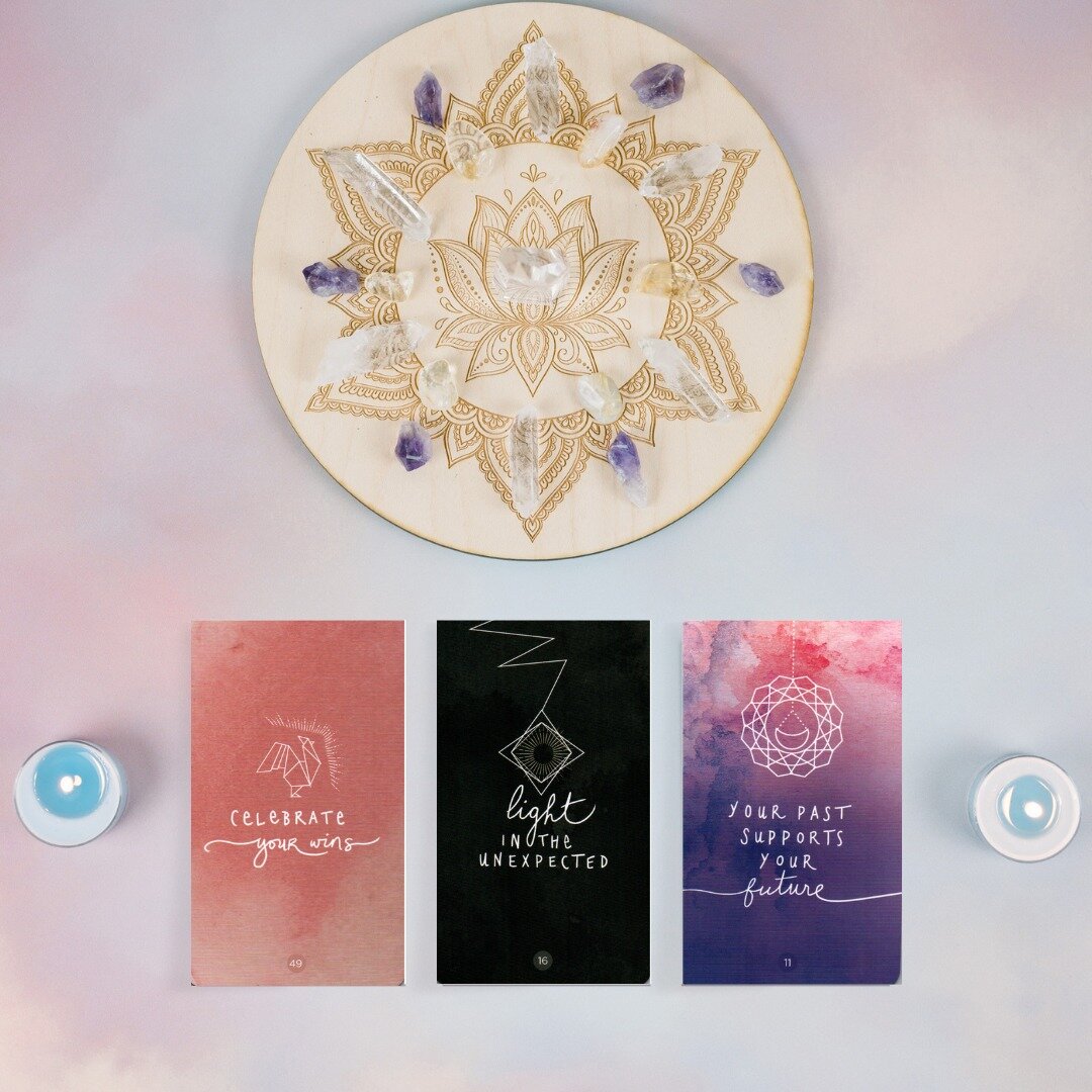 Sometimes, when I need a little push or nudge in the middle of the month, I turn to my oracle and tarot cards for inspiration. One of my favorite decks for this is @pixiecurio  Sacred Creators Oracle. It&rsquo;s one of those decks that never fail to 
