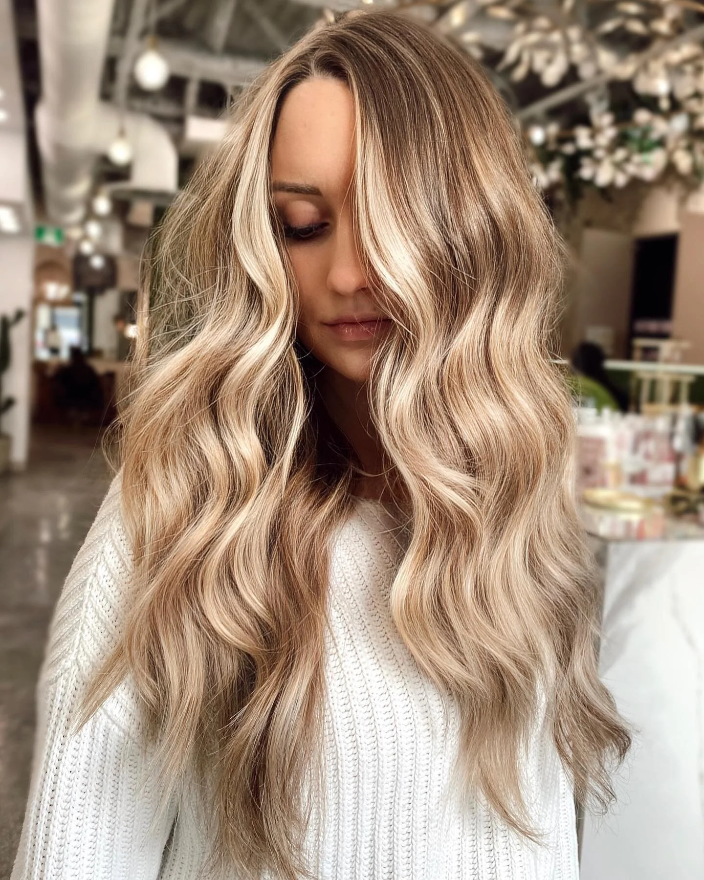 Iridescent pearly blonde created with @redken 09NW + 07P + 000. 🍨 Even though I don&rsquo;t need her to read like a 7, I&rsquo;m borrowing the blue/violet pigments which are heavier and stronger at a level 7 giving me more control in my formulation.