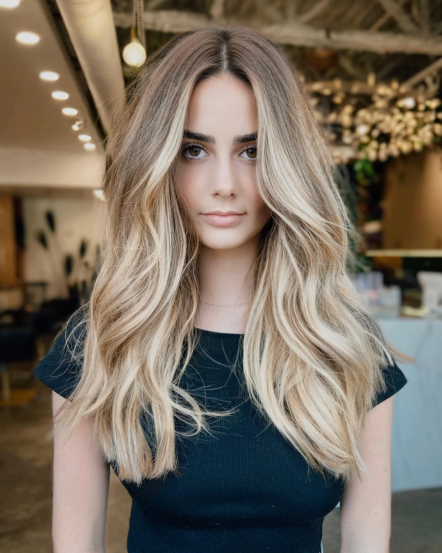 Creamy vanilla and Contoured layers for my girl ✨ We layered freehand balayage painting every 6-8 months to achieve this dimensional blend, always glossed with warmth and shine for the ultimate brightness. Removed inches and weight and created the so