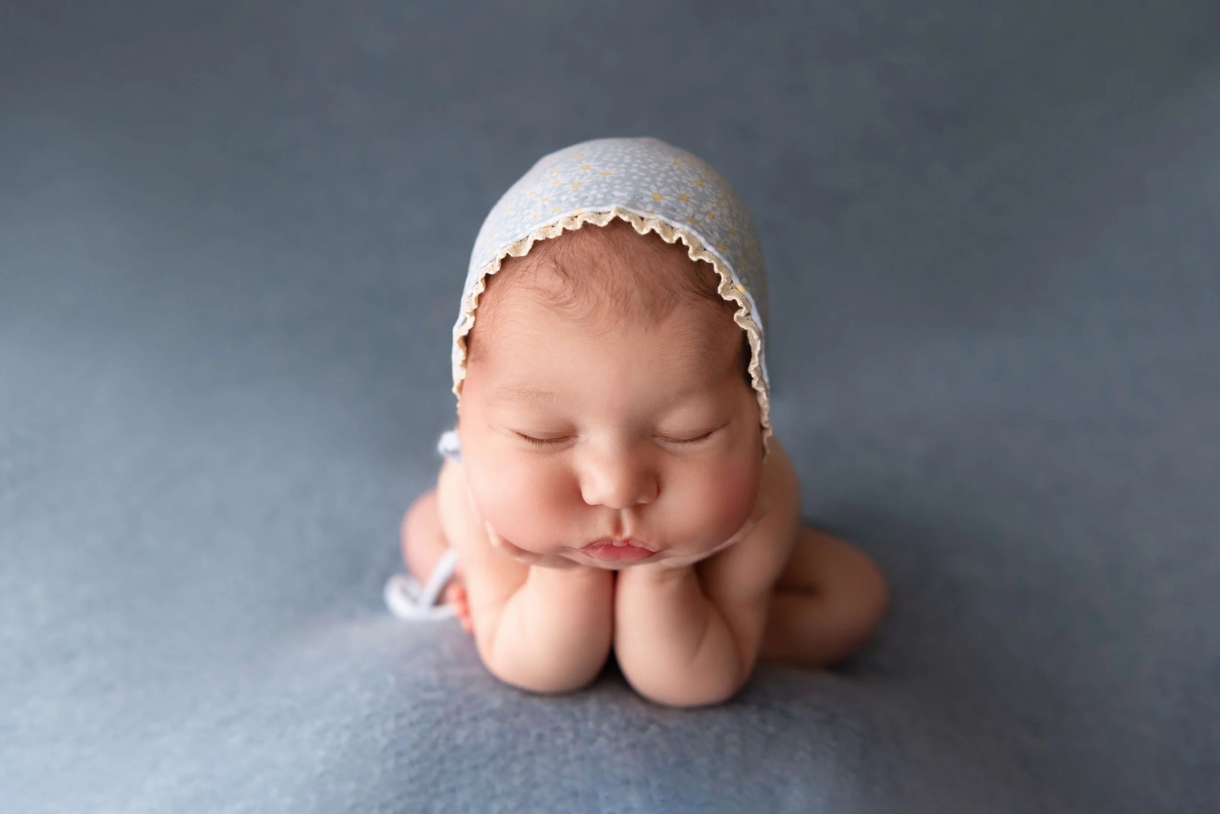 Newborn & Maternity Photographer in Toledo, OH Rebekah Dell Photography