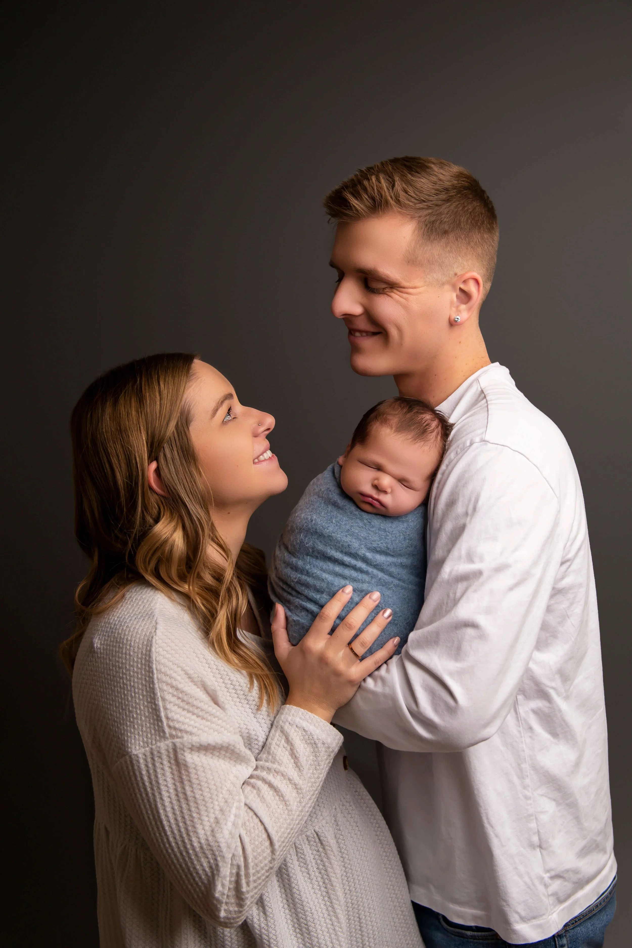 Toledo-Newborn-Photographer MJ (16).jpg