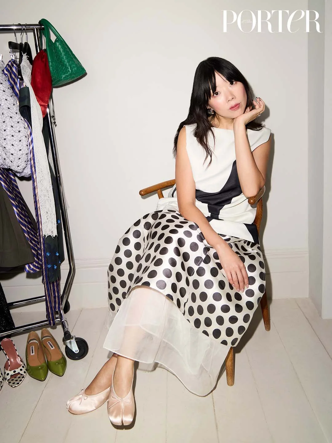 TEMPLATE BLACK LOGO-1.jpg