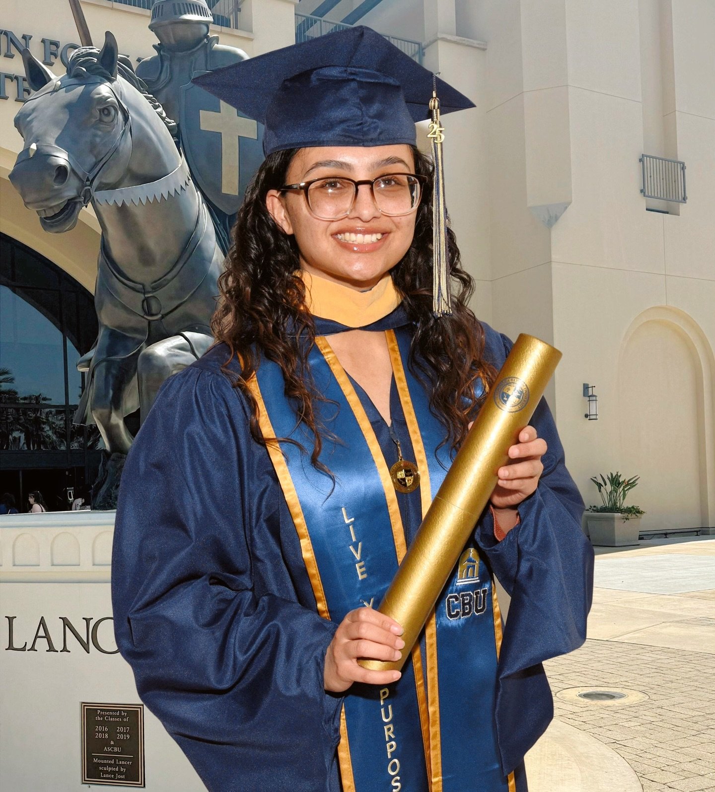 After aging out of foster care at 18, Isabelle faced life&rsquo;s challenges head-on, but she never let her circumstances define her. Today, she&rsquo;s balancing part-time work and university as she pursues her dream of becoming a social worker.

Th