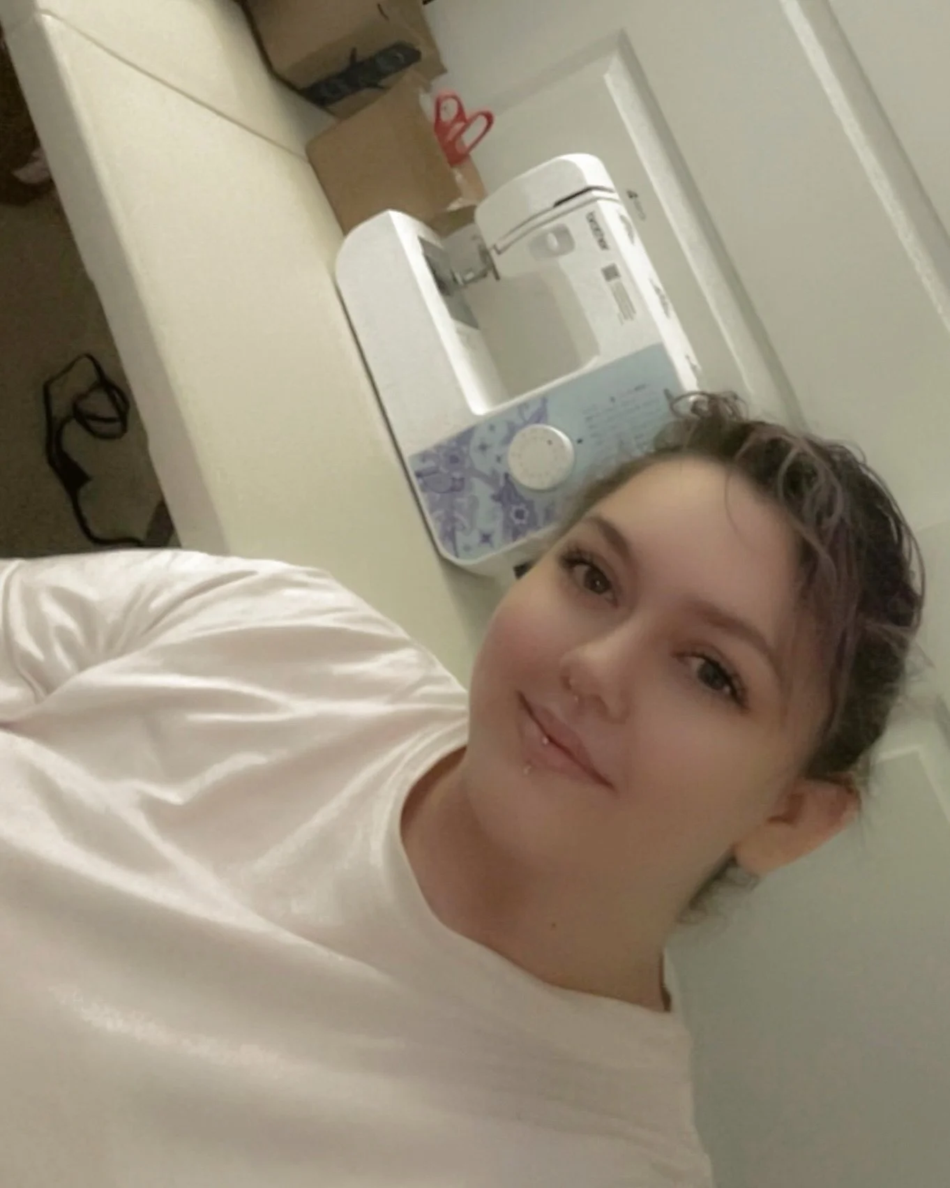 𝐃𝐑𝐄𝐀𝐌 𝐅𝐔𝐋𝐅𝐈𝐋𝐋𝐄𝐃 🪡🧵

Claire&rsquo;s dream of a sewing machine has come true, and with it, a spark has been reignited!

After aging out of foster care with little support, Claire has been rebuilding her life step by step. She&rsquo;s st