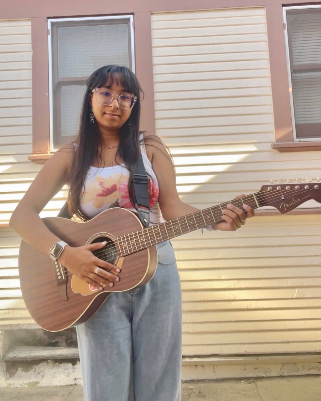 𝐃𝐑𝐄𝐀𝐌 𝐅𝐔𝐋𝐅𝐈𝐋𝐋𝐄𝐃 🎸

Sophia&rsquo;s dream was fulfilled and it meant more than just receiving a guitar.

After aging out of foster care, she has been navigating adulthood while recovering from trauma she endured both in and out of the sy