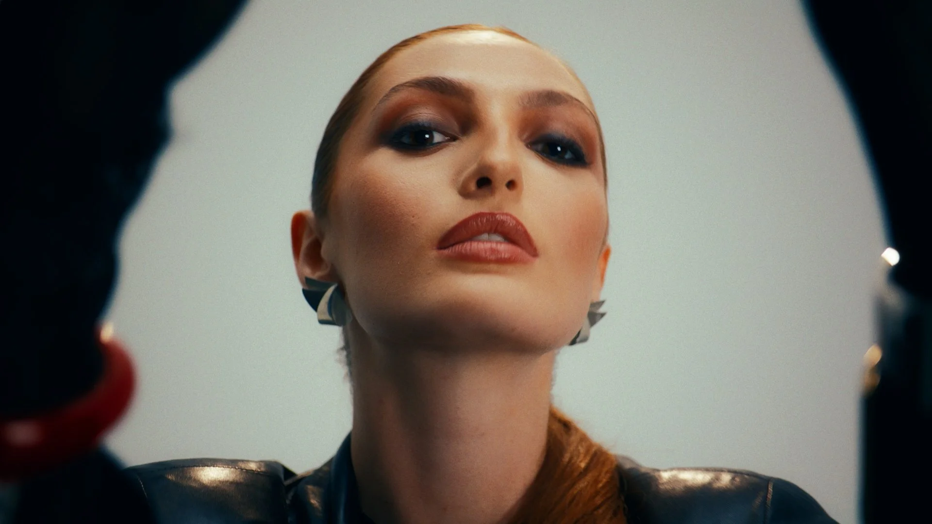 BEYOND LUX: MYSLF - YSL