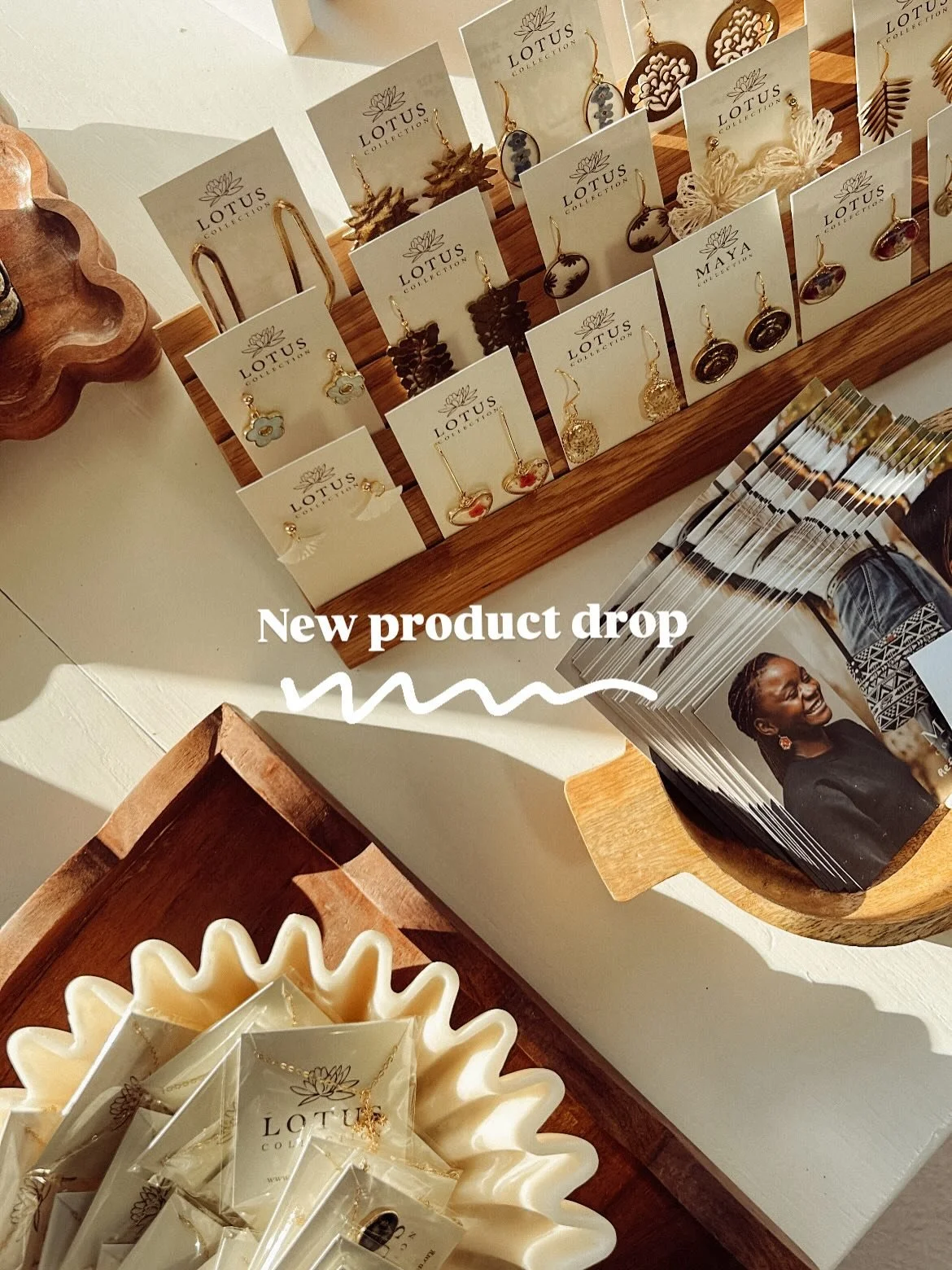 We stocked some journals, necklaces, bracelets and new earrings this weekend at @crestwoodmercantile! 🌸 

Shop open Monday-Saturday 10-6 | Sunday 12-5