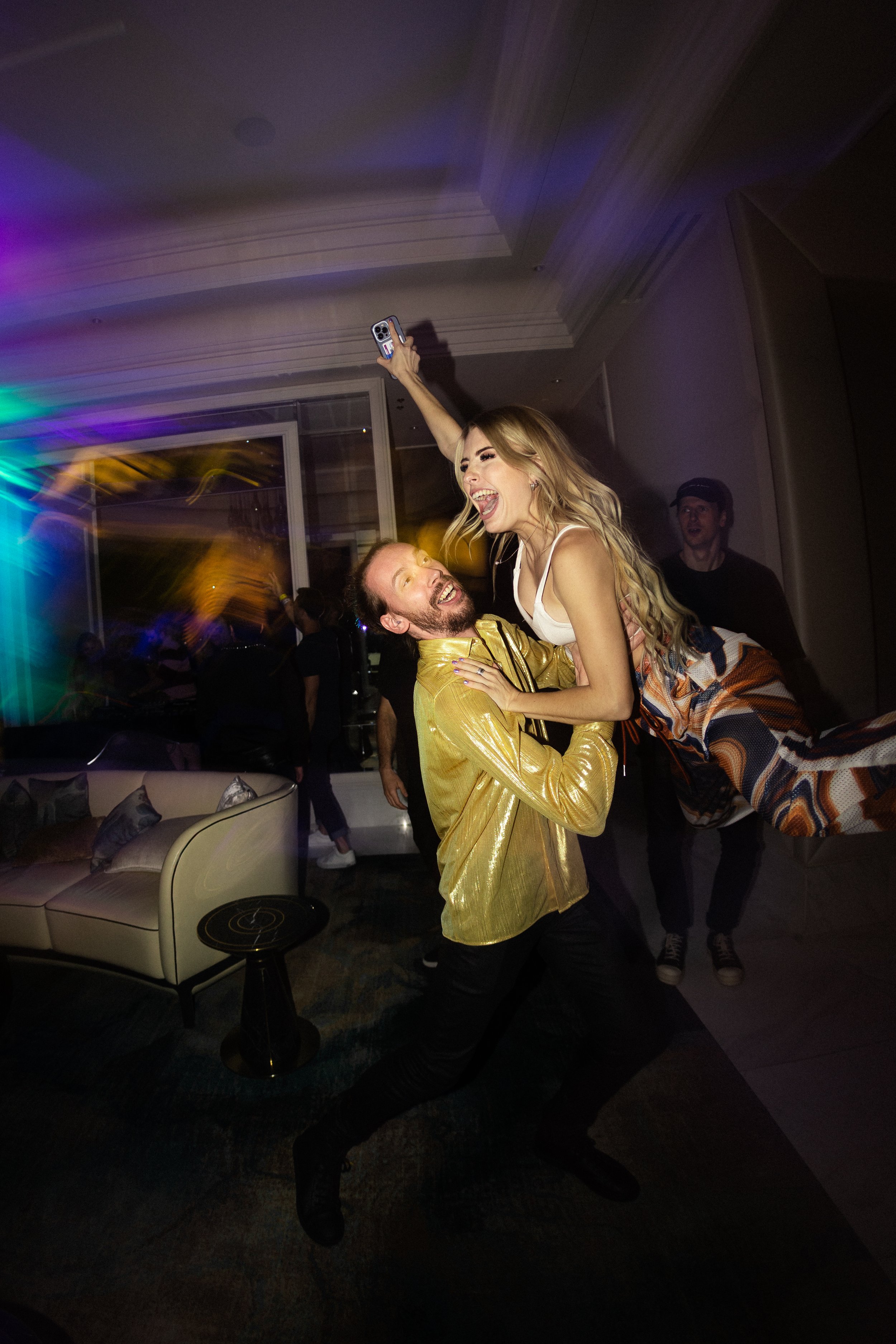 Party84.jpg