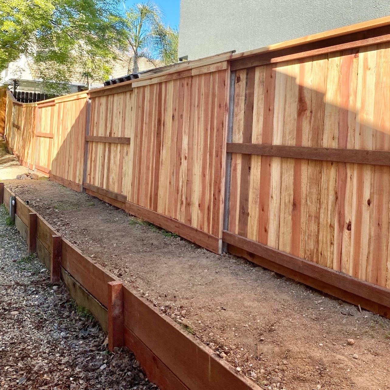 FENCE REPLACEMENT