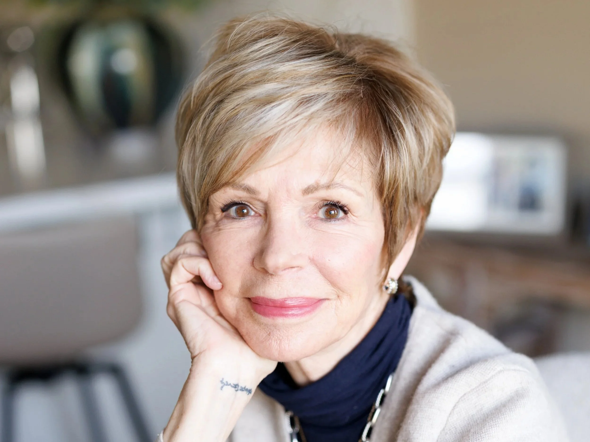 S14 Ep. 1 / S14 E1: How to Leave an Abusive Marriage and Stay a Christian with Leslie Vernick