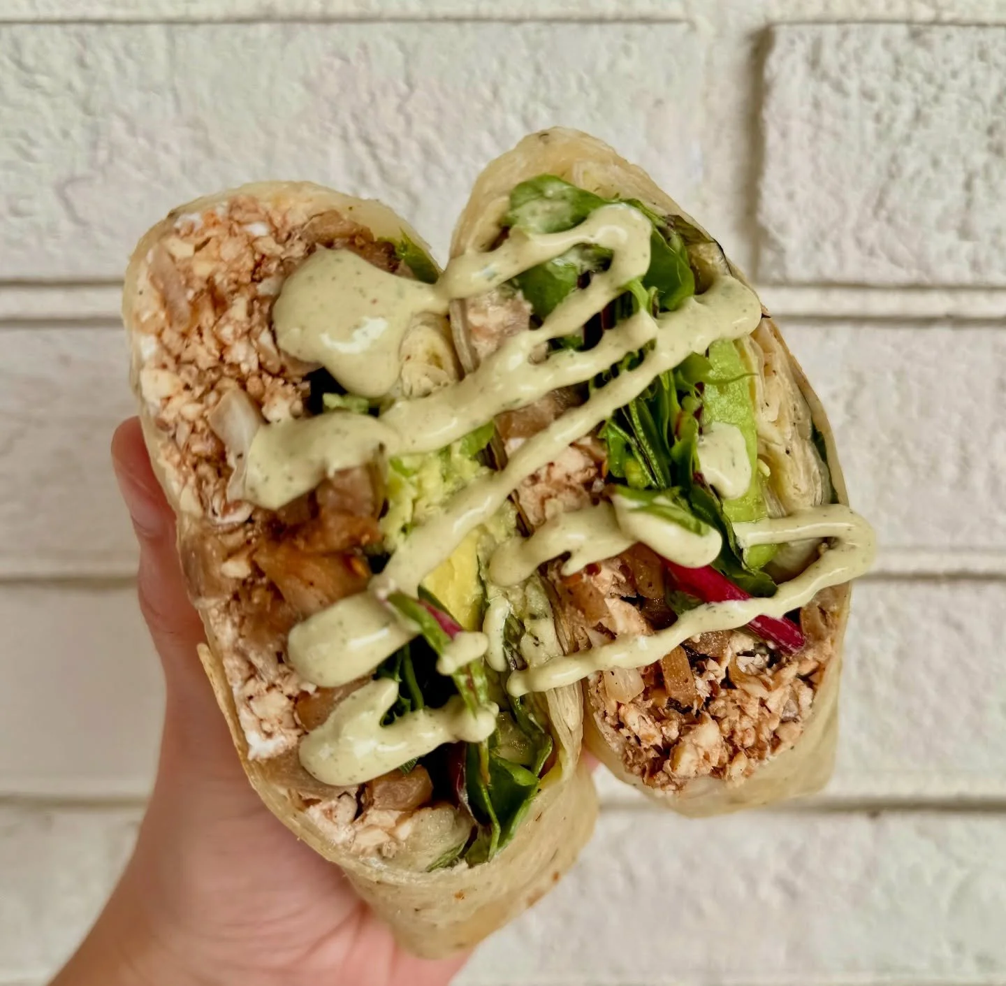 Midtown's Specials that we are loving 😍
➿Spicy Goddess Wrap 
➿Watermelon Spritz &amp; Georgia Peach Sangria
➿ Summer BBQ Salad 
➿ Hot Honey Turkey Club 
.
.
.
.
#eatkayak #kayakkafe #eatrealfood #healthyeating #healthyliving #alldietswelcome #savann