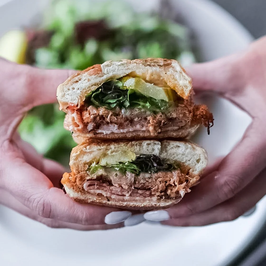 Downtown — Kayak Kafé