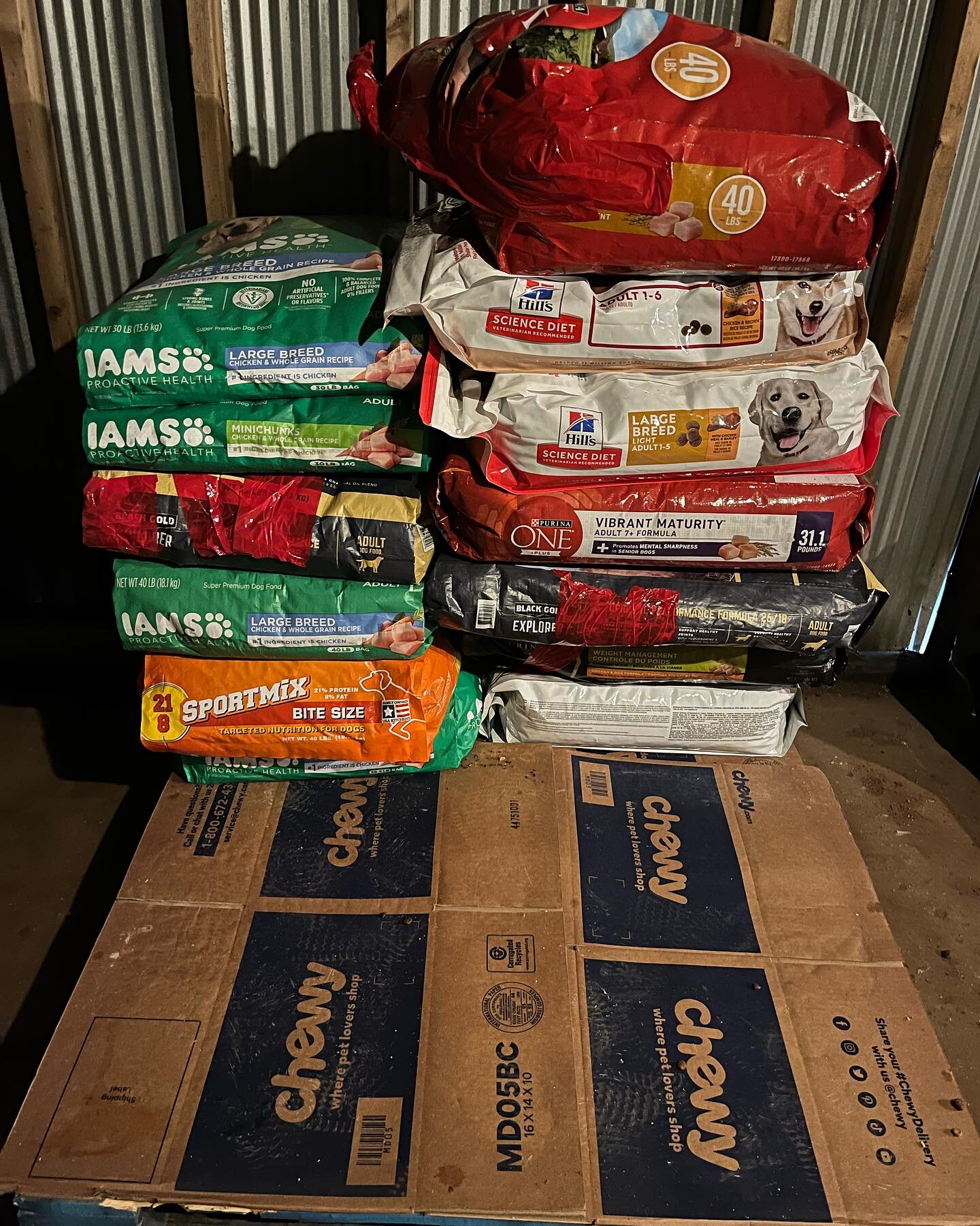 🚨🚨We have 13 bags of adult dog food left🚨🚨

We&rsquo;re in need of a miracle to restock our warehouse to remain open. 

How you can help:
&bull;Smash the donate button below
&bull;Drop off a bag or two of dog food
&bull;Share this post 
&bull;Sho