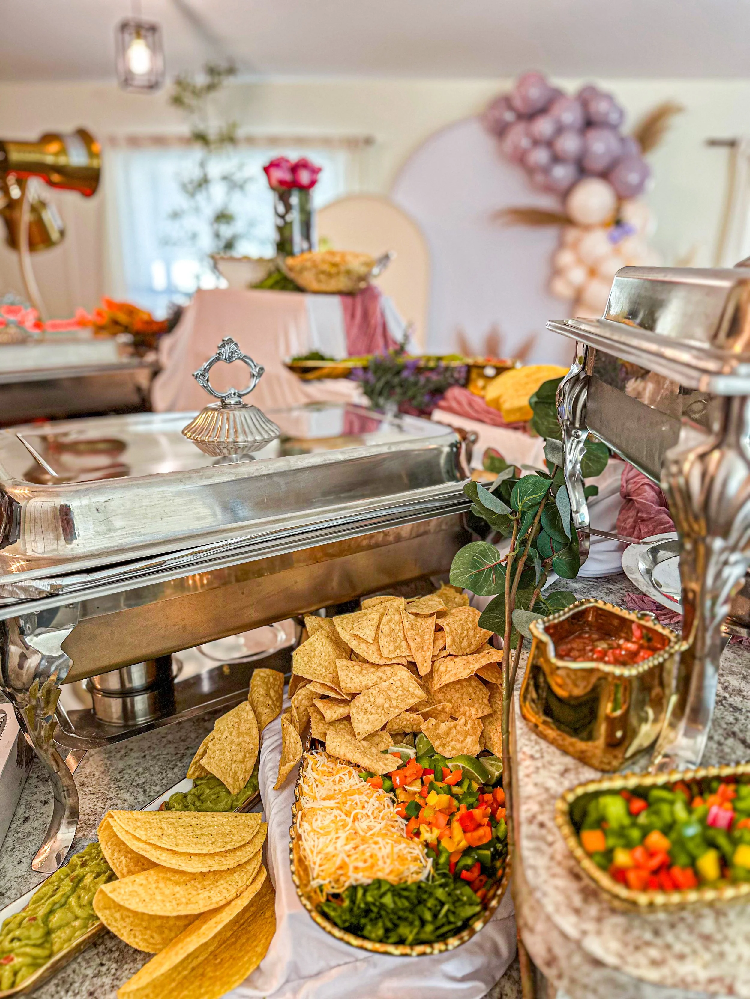 Exceptional hospitality by El Puente Catering
