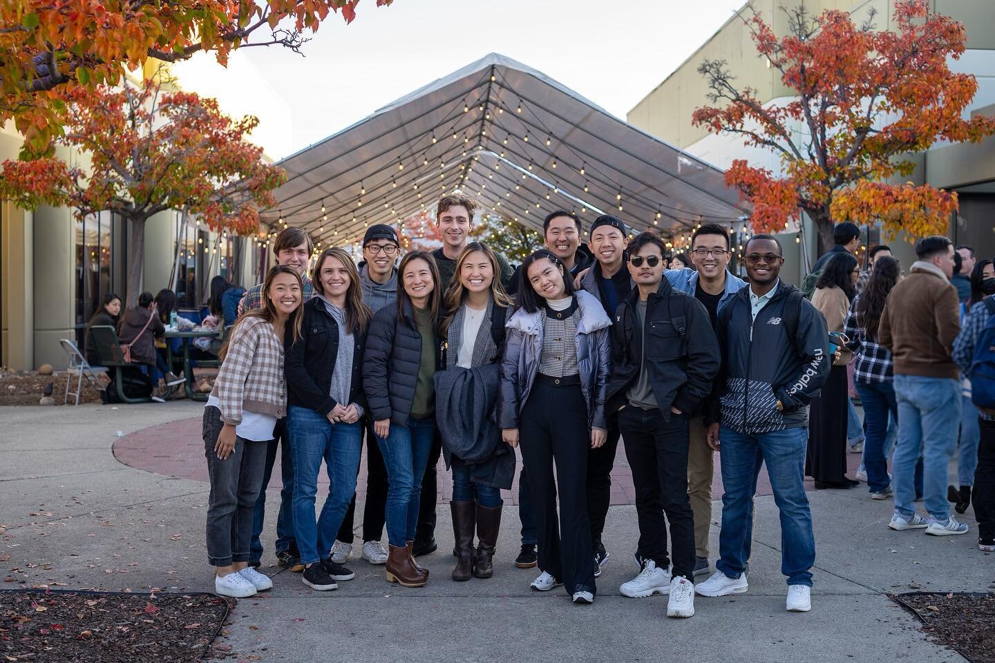 Happy Thanksgiving from moment! We hope you&rsquo;re having a great time with friends and family. We&rsquo;re grateful we can grow in our faith together and give glory to God at Stanford!😁 

Rejoice always, pray without ceasing, give thanks in all c