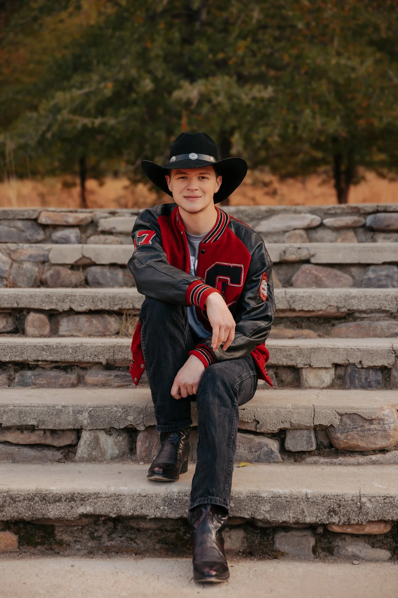 Graham senior photos small-1.jpg