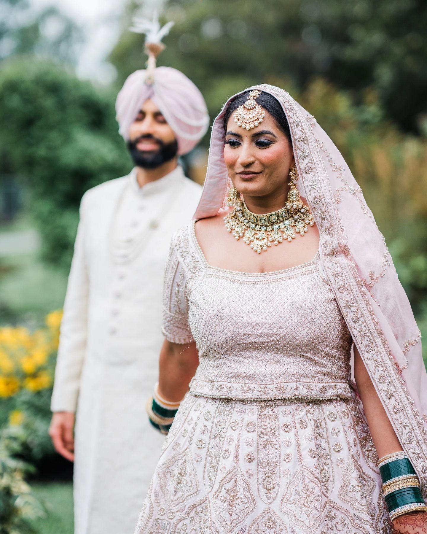 Sonu 🤍 Suneil

~ a
@cocktail_photography
 
Bdridal MUAH: @glamnglossbynav
Henna: @rubyshennastudio

--------------------------------------------------------------------------

&nbsp;Info@cocktailphoto.ca&nbsp;|&nbsp;www.cocktail-photography.com&nbsp