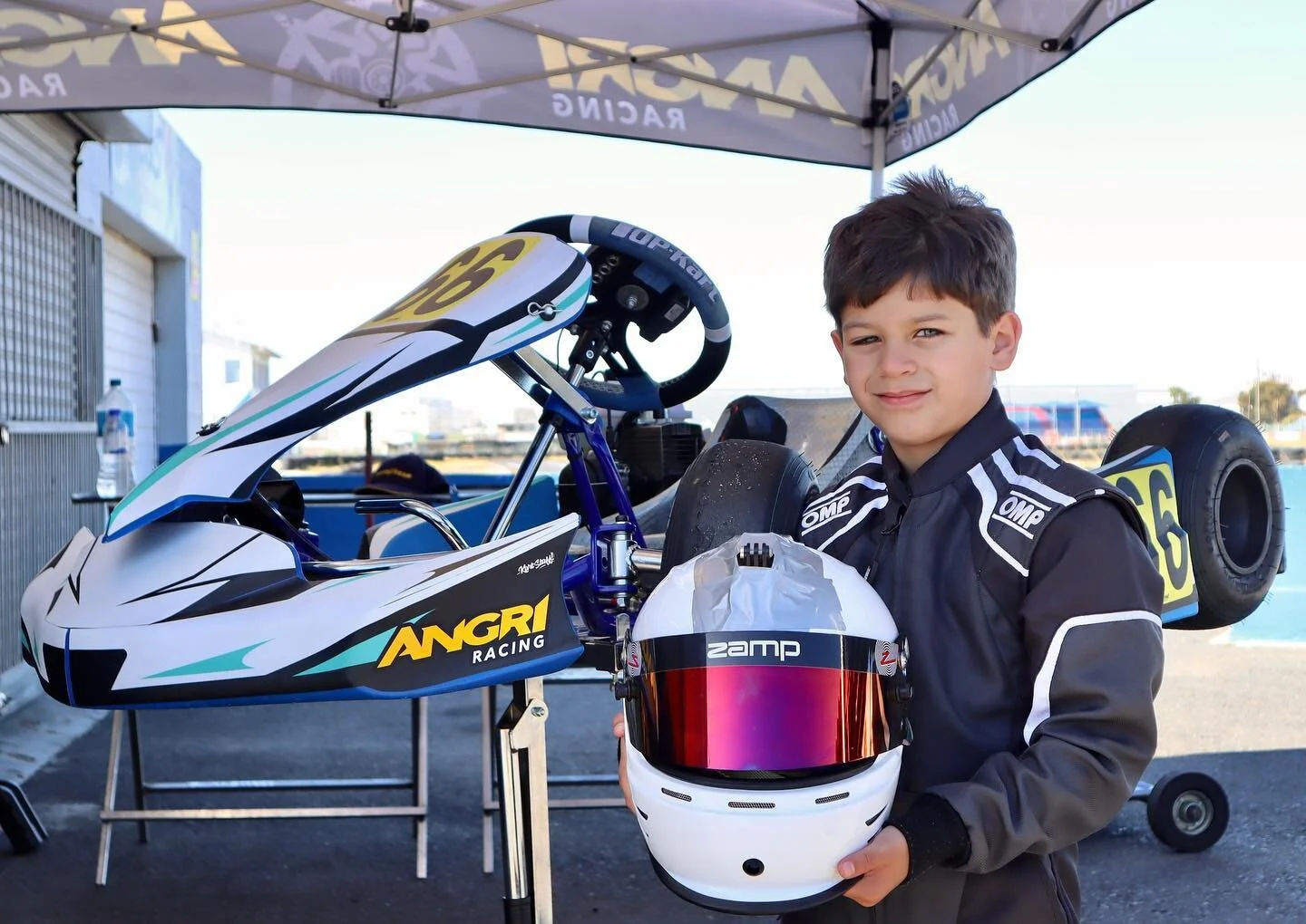 ANGRi Racing Academy : Karting Champions Training Champions