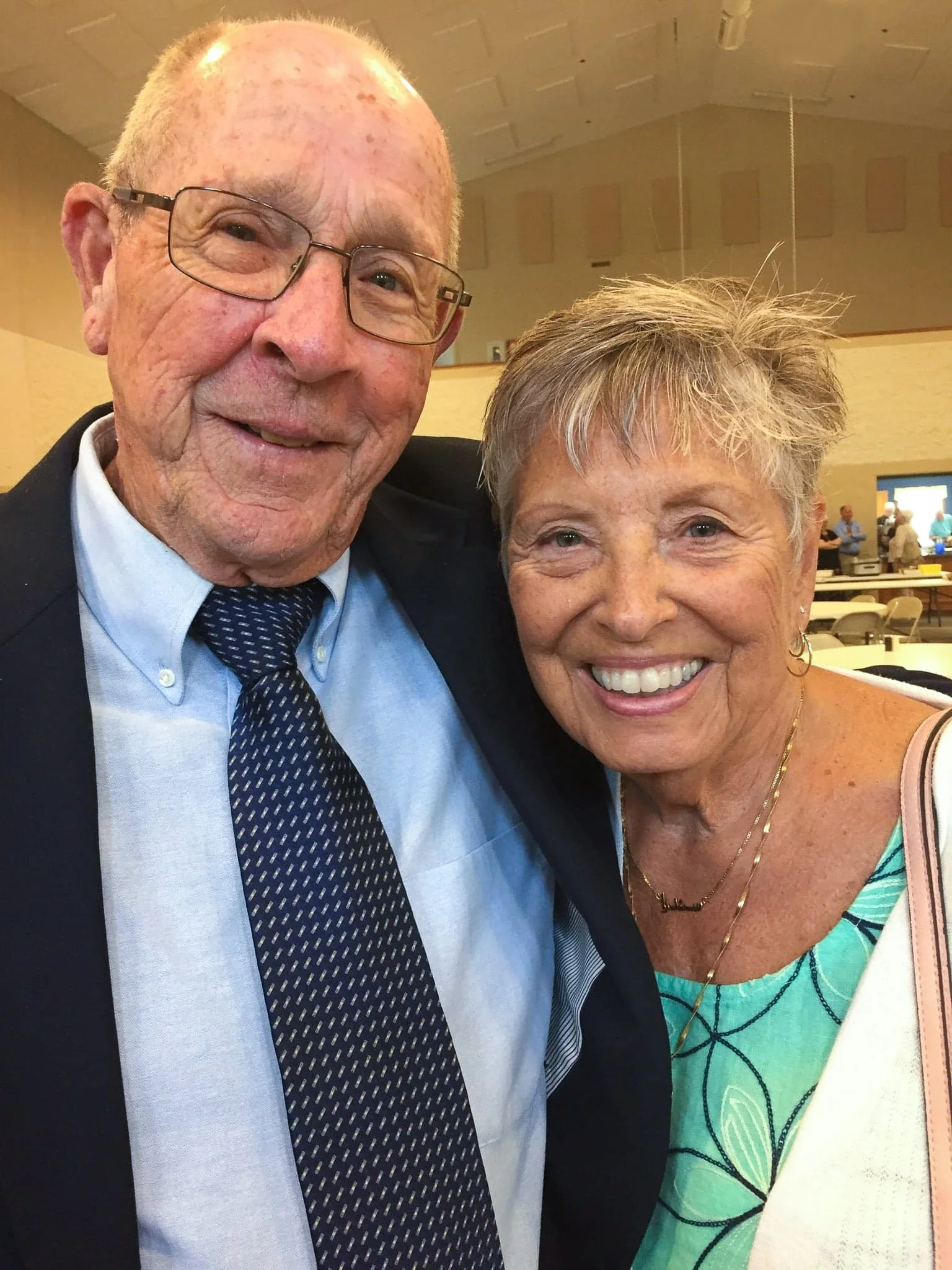 Pastor Jim & Sandy VanderRoest 2008-2013