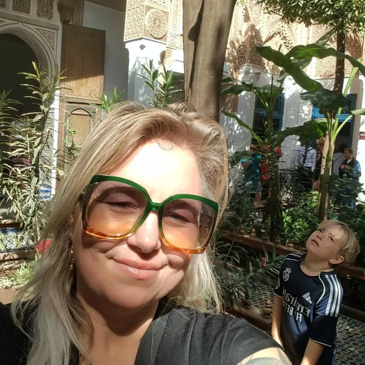 &Auml;r i Marrakech och f&aring;r mig en ljuvlig p&aring;minnelse om att Sverige &auml;r ett tyst land, tysta m&auml;nniskor, tysta stadsljud, gult ljus och efter 22.00 st&auml;nger alla k&ouml;k.

En ljuvlig p&aring;minnelse om att hur extremt st&ou