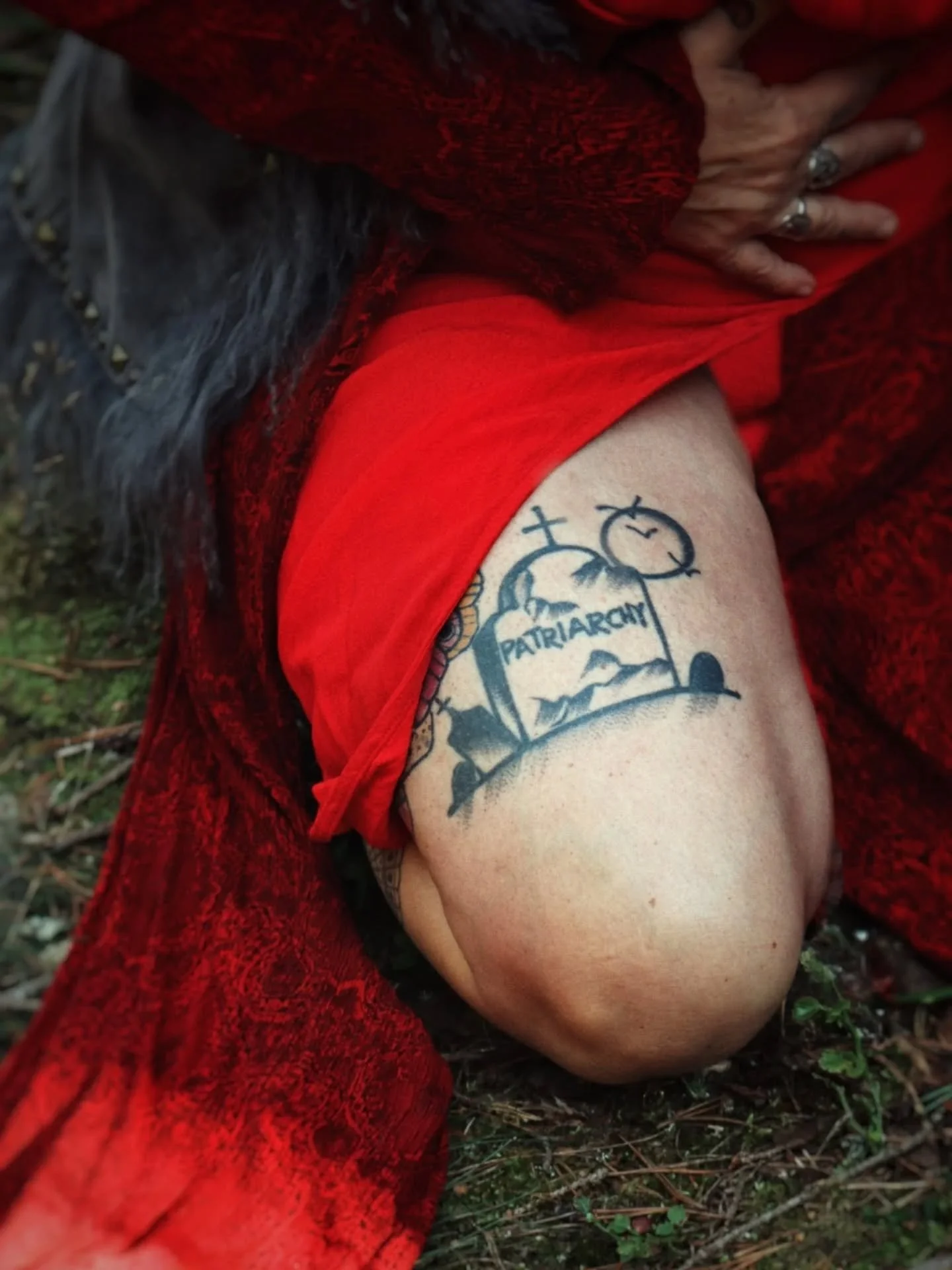 Jag vet att m&aring;nga inte vill l&auml;sa nyheter, speciellt inte i det andliga community. Det &auml;r hemskt att l&auml;sa och ta in den grymhet vi m&auml;nniskor skapat och forts&auml;tter att skapa. 

Men det som sker blir ytterligare ett nyandl