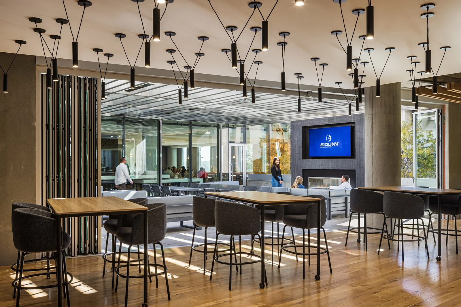 je-dunn-kansas-city-hq-renovation-amenities-space.jpg