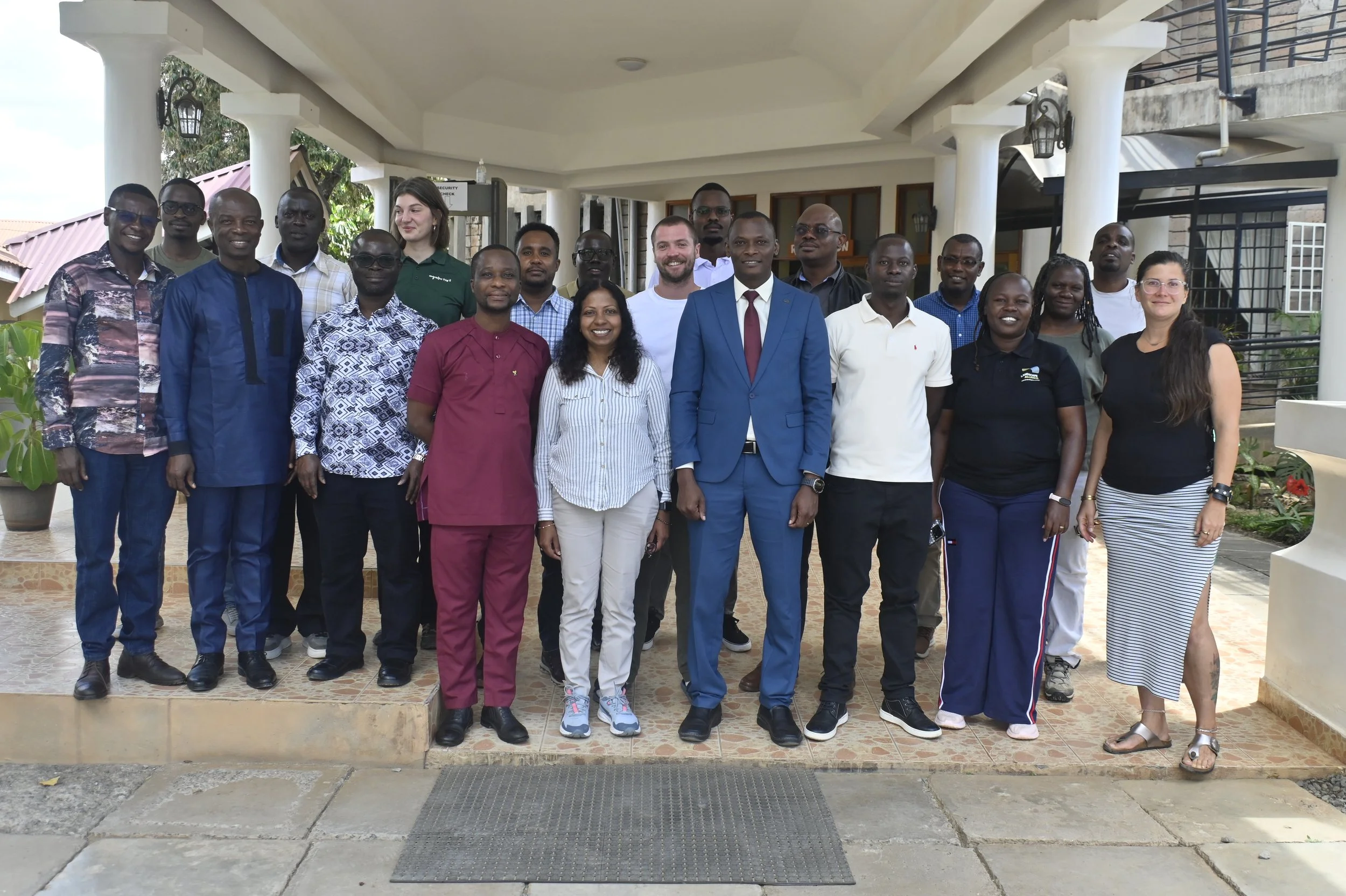 Learning in the Field: Assessing the Impact of Agroforestry Systems Through Scientific Methods