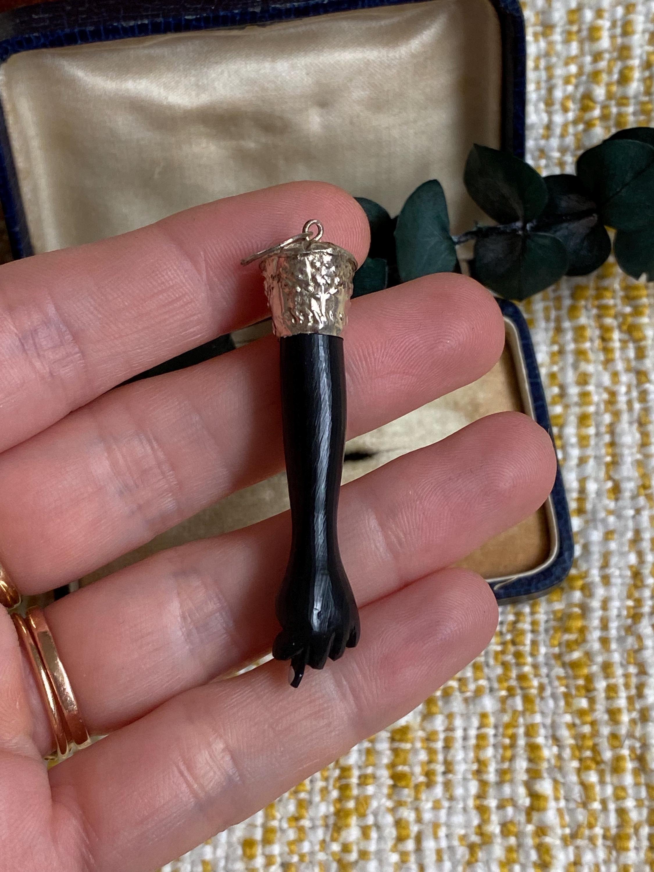https://i.etsystatic.com/26388715/r/il/4afc6e/6814641974/il_fullxfull.6814641974_11x6.jpg