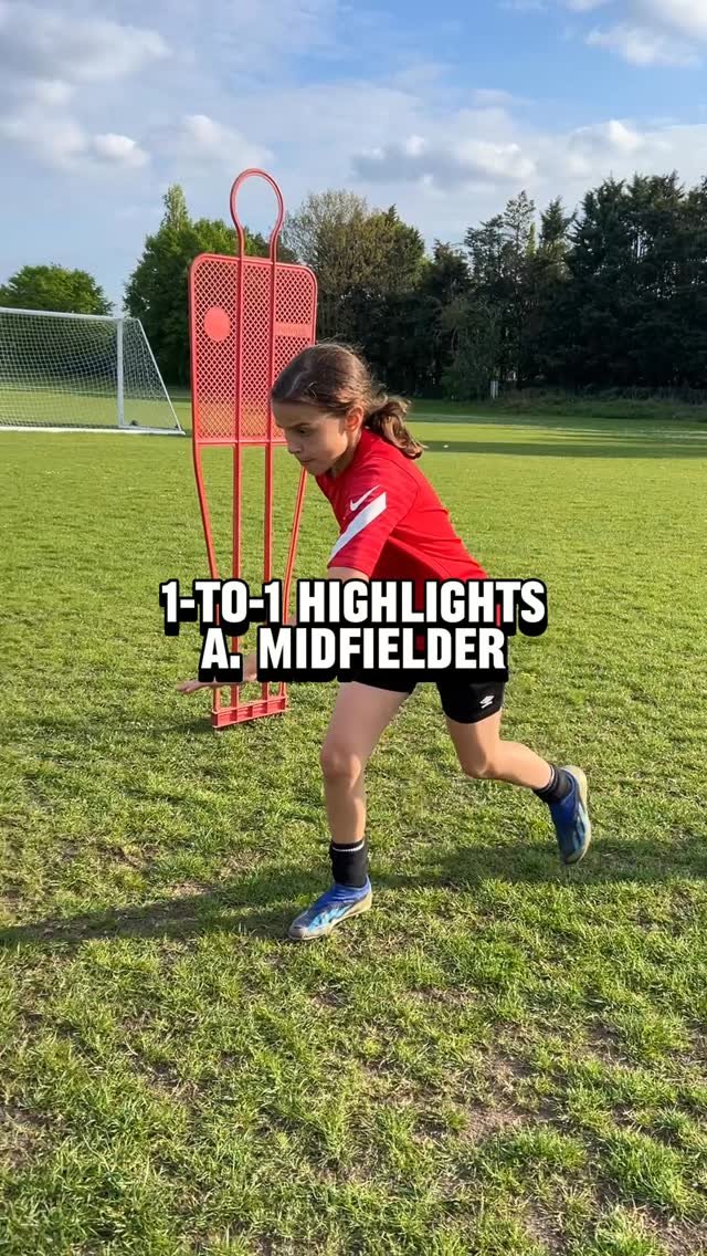 Brilliant training session from Bella! Comment “Community” and I will send you the link to my free football performance community via my training app! Access free training drills, gym sessions , nutrition guidance, and more .
@_cg_cg