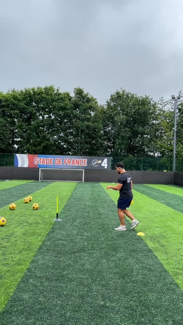 @arun.99 ⚽️🔥
#striker #footballcoaching #footballcoach #footballtraining #nonleague #epsom #1to1 #footballskill #soccercoaching #soccercoach