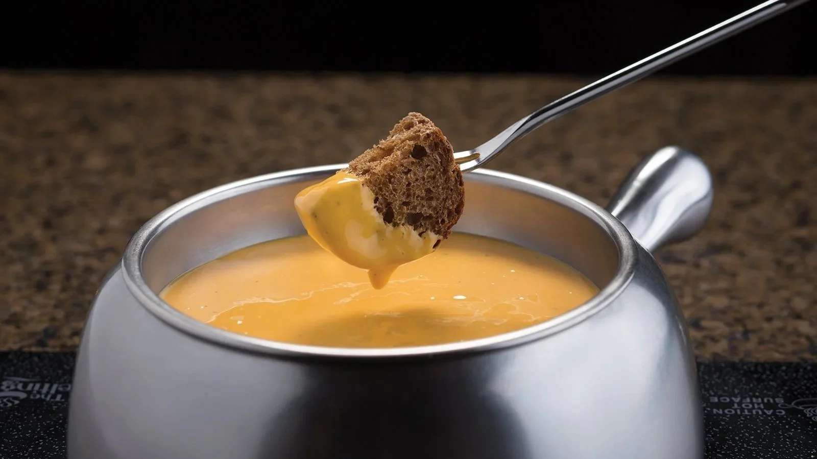 Cheese_Bread_Dipped_in_Cheese_2.jpg