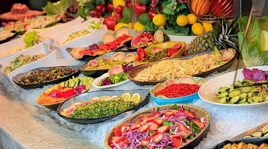 salad-bar.jpg (Copy)