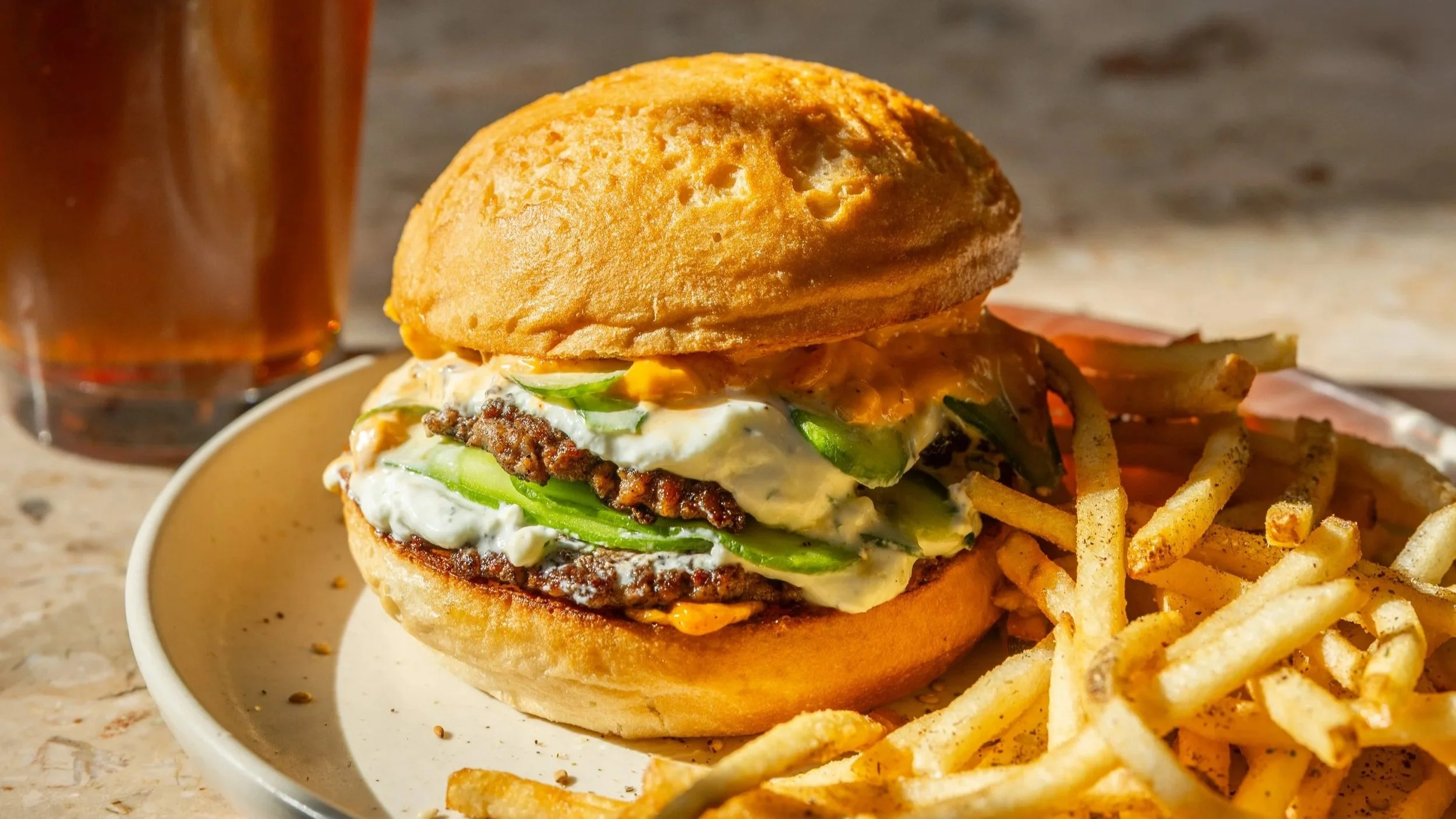 CH_Spring-cocktails%2Bburger-16.jpg