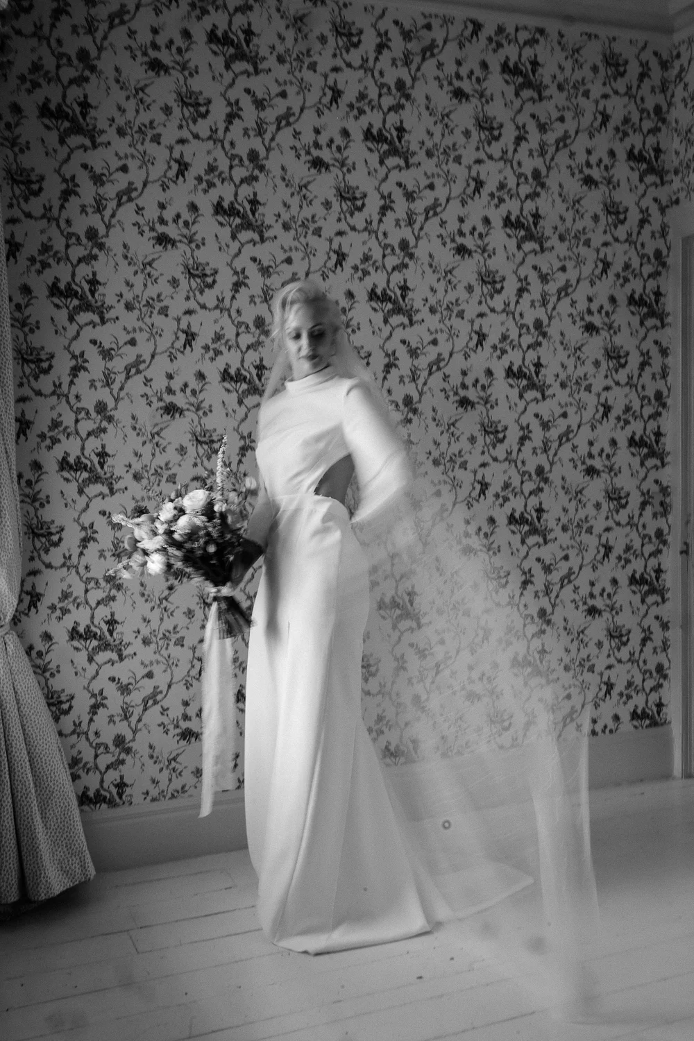 MR & MRS CHELL 244.JPG