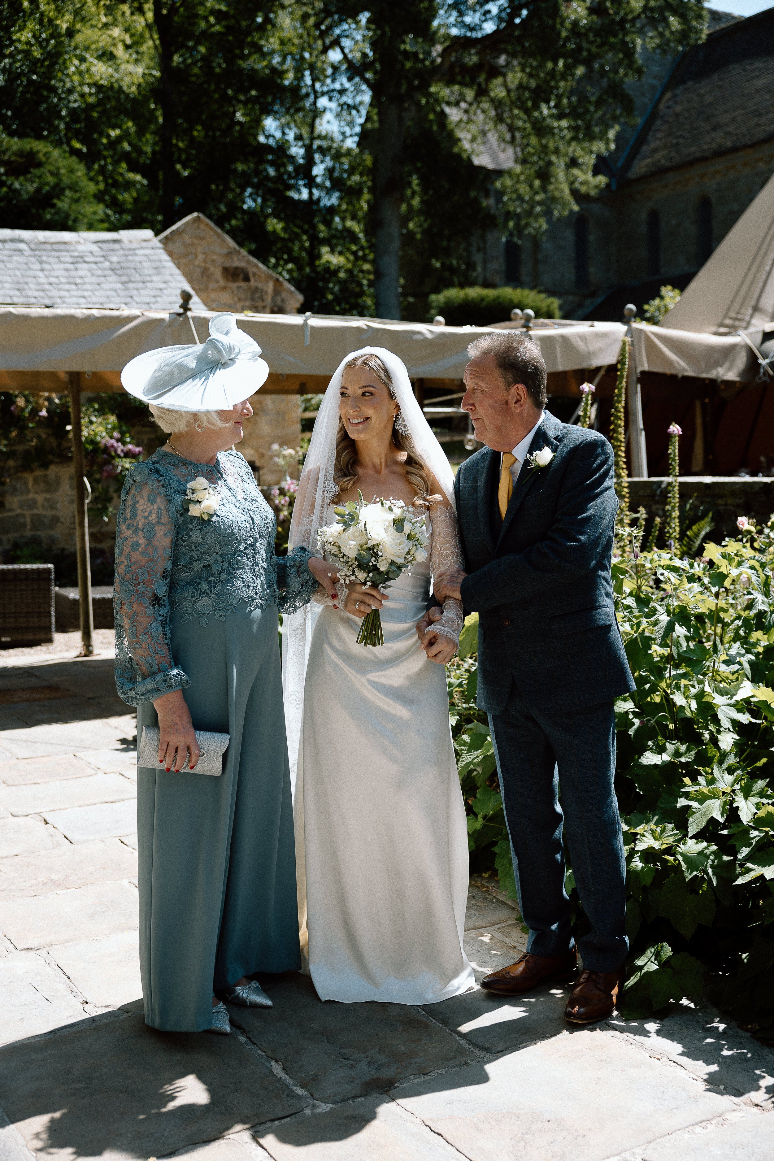 MR & MRS WOOD151.JPG