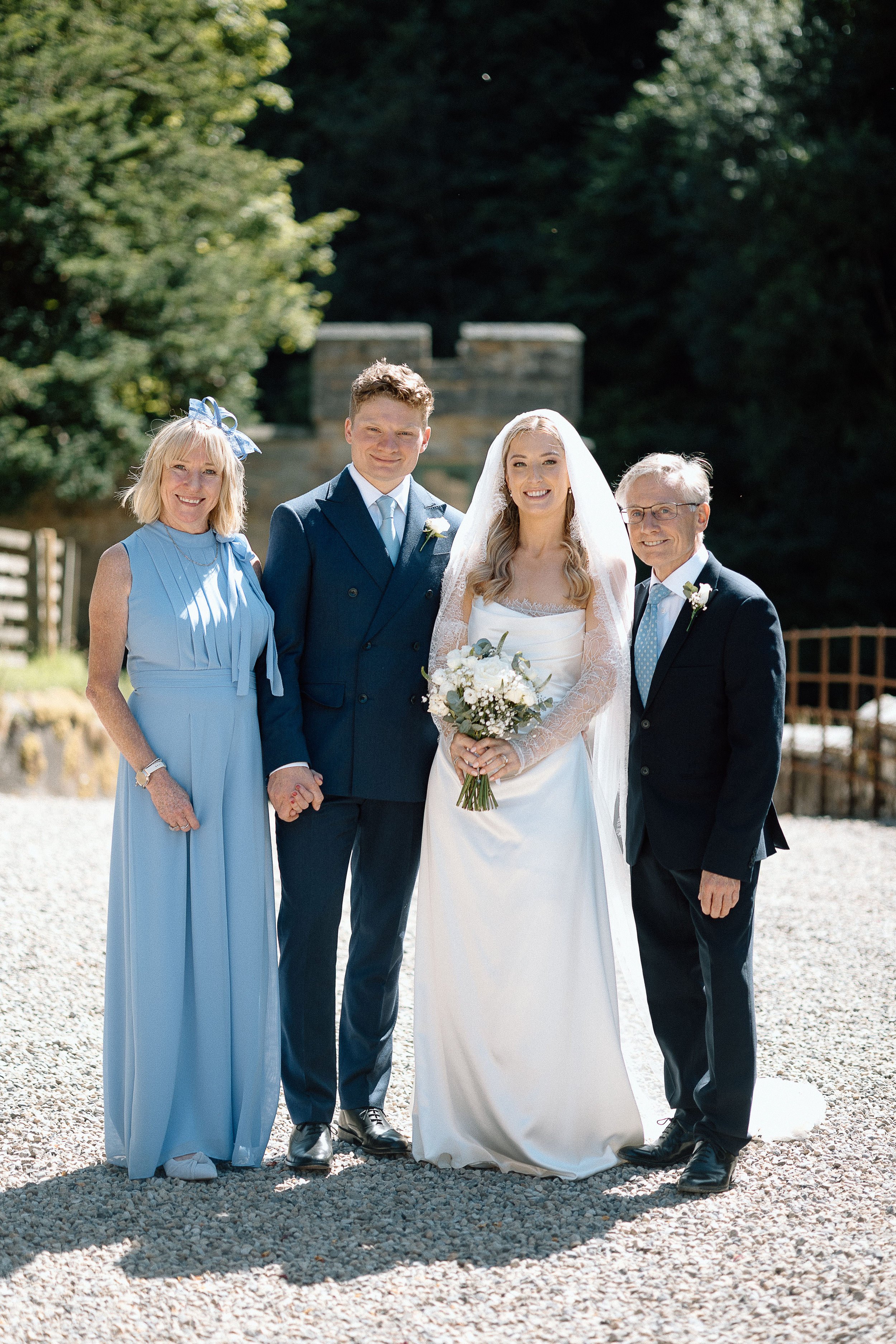 MR & MRS WOOD459.JPG