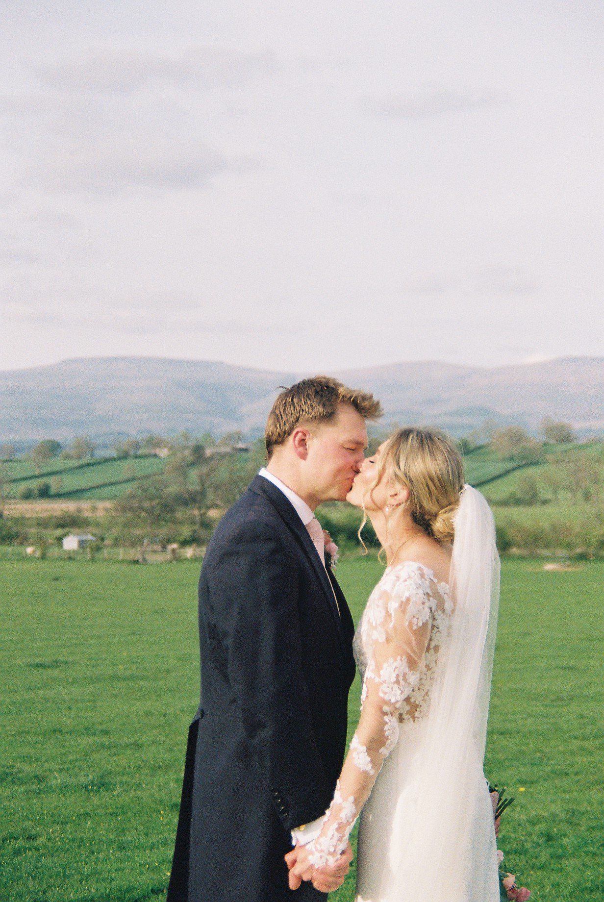 Lake District Wedding Photographer 11.JPG