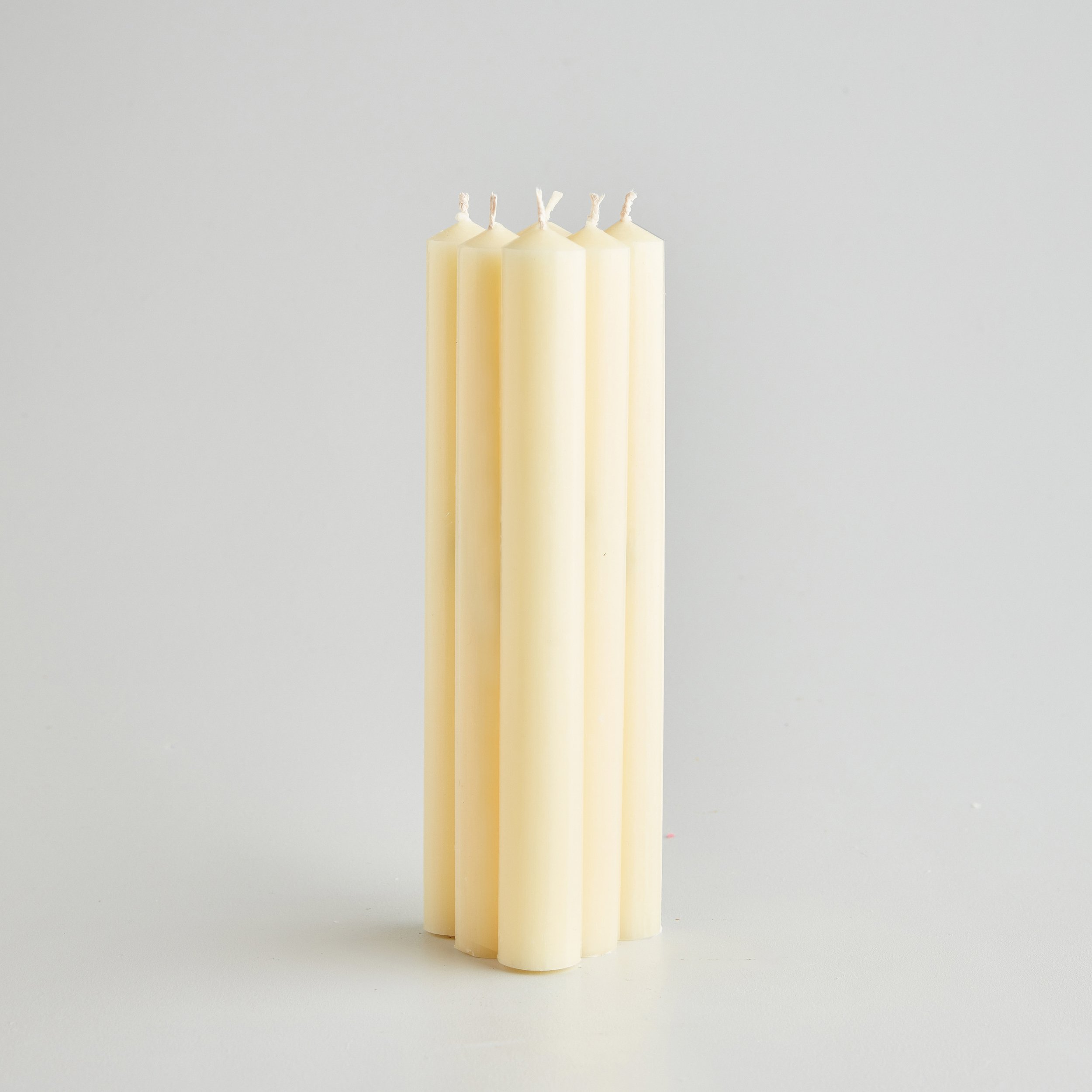 Свеча 20 см диаметр. Свечи столовые simple 6шт бордо. Свечи Classic Candle. Свечи парафиновые хозяйственные. Свечи парафиновые столовые.