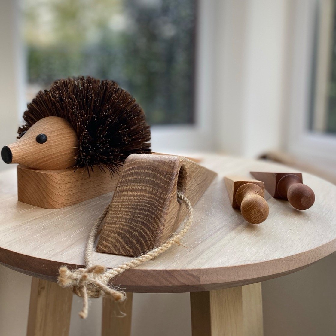 Thoughtfully crafted from solid oiled oak, oiled beechwood and oiled pearwood, these doorstops embody the quiet beauty of natural materials. The smooth finish and warm tones highlight the unique grain of each piece, bringing a touch of organic charm 