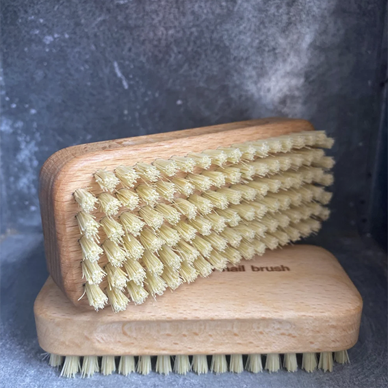 Gardener’s Nail Brush.s.png