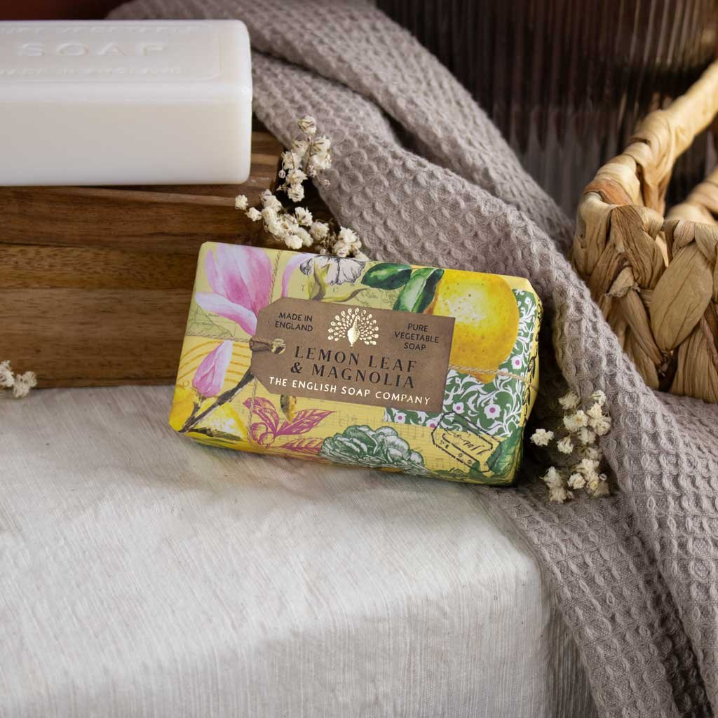 SS0004A-Anniversary-Lemon-Leaf-Magnolia 3.jpg