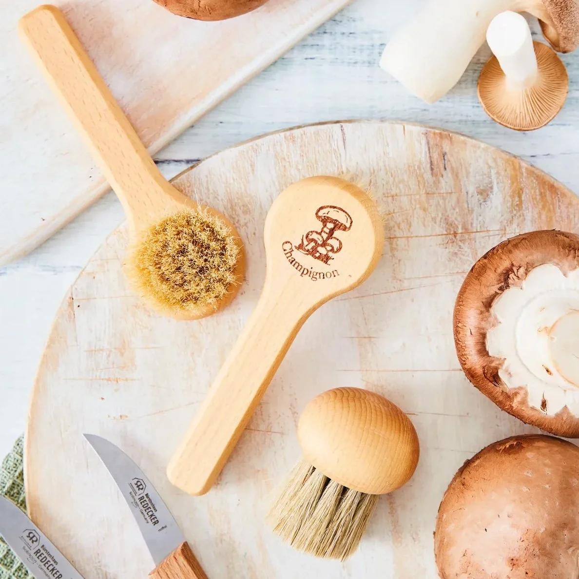 Redecker Mushroom Brush 04.jpg